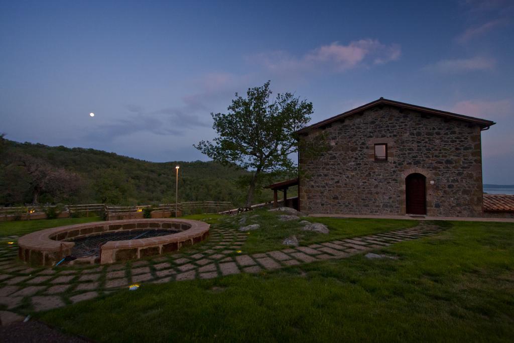 Agriresort Le Porcine Болсена Екстериор снимка